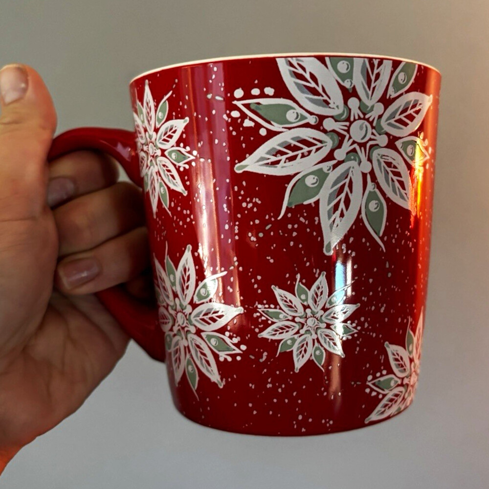 Starbucks Red/White Snowflake Ceramic Mug 18 fl oz Coffee & Tea 2020